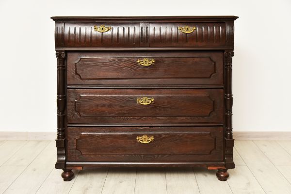 Dresser Assembly in Valencia