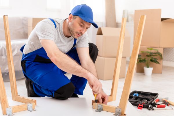 Desk Assembly Service in Valencia